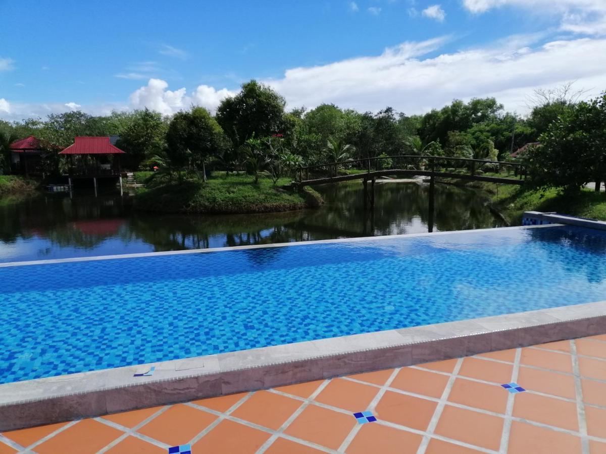 Api-Api Eco Chalet Pantai Kok Ngoại thất bức ảnh