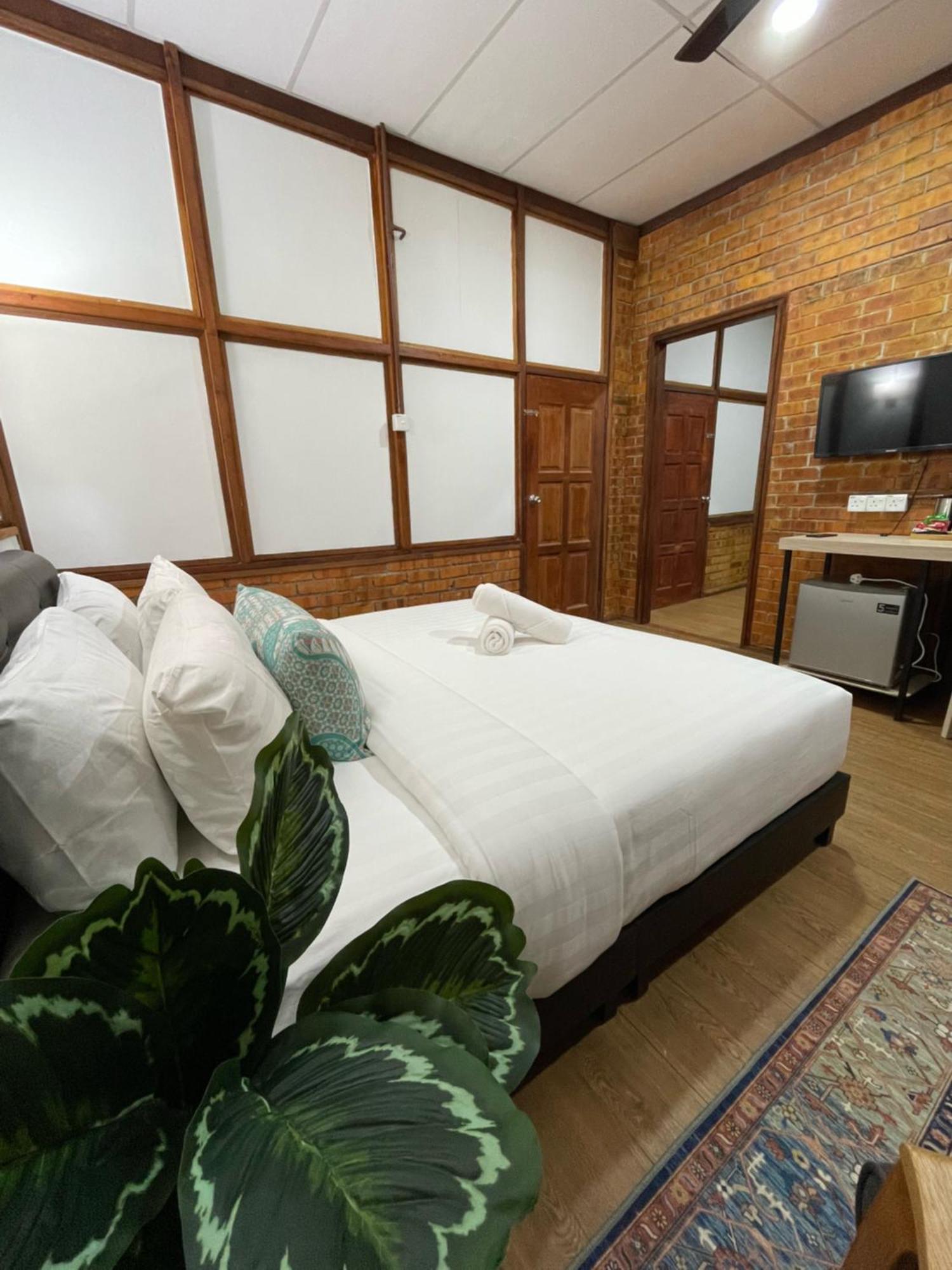 Api-Api Eco Chalet Pantai Kok Phòng bức ảnh